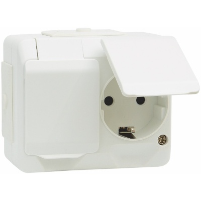 NORDIC 2WAY OUTLET SCHUKO WHITE